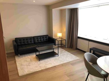 Appartement te huur - Foto 2