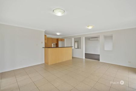 13, Toona Place, QLD, Calamvale - Photo 5