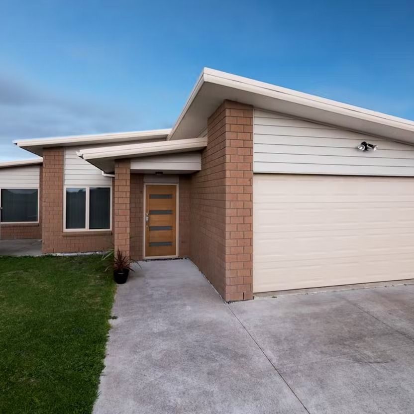 24 County Drive, Hawera - Photo 1