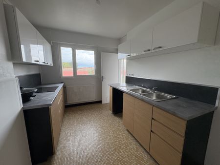 Appartement 5 pièce(s) 4 chambre(s) 102 m² - Photo 5