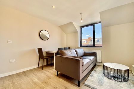 2 bedroom apartment to rent - Photo 3