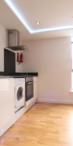 Falconars House, City Centre - Photo 3