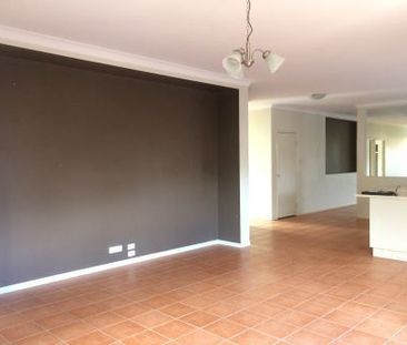 22 Kangaroo Street, North Lakes QLD 4509 - House For Rent - $660 | ... - Photo 3