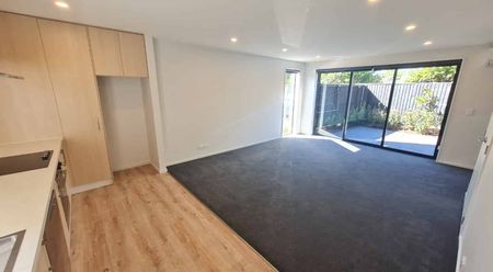 Merivale - Photo 2