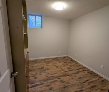 For Lease - 6053 Leeside Crescent Unit# BSMT, Mississauga, Ontario - Photo 4