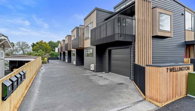 4/7 Wellington Street - Photo 1