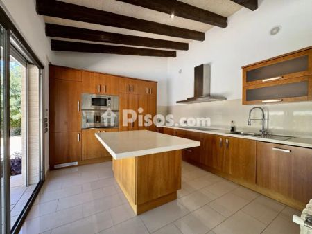 Chalet unifamiliar en alquiler en Carrer de l'Alzina - Photo 3