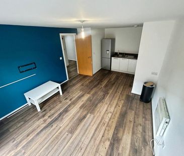 2 bedroom apartment to rent - Photo 4