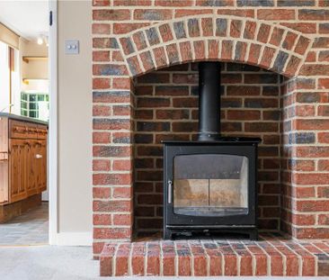 2 bedroom detached house to rent - Photo 3