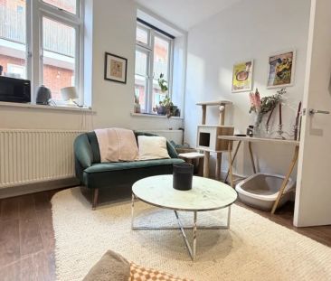 3 bedroom flat to rent - Photo 1