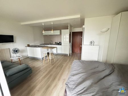 Location Appartement 1 pièce 27m² COURBEVOIE 92400 - Photo 2