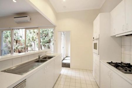 Refurbished gem - Photo 2