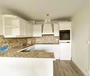 Appartement à louer 2 pièces 47m² - Photo 2