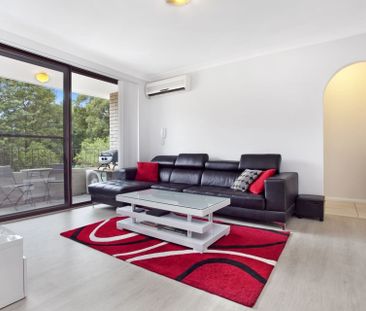 Two bedroom apartment - Photo 1