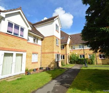 2 bedroom property to rent in Addlestone - Photo 3