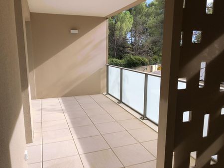 location Appartement T2 DE 44.1m² À MONTPELLIER - Photo 3