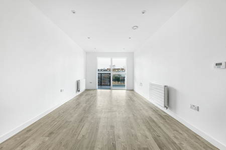 1 bedroom apartment to rent - Photo 2