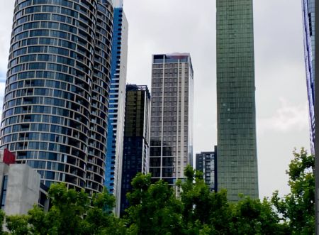 Studio Apartment-Large - Photo 3