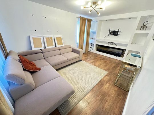 3 bedroom end of terrace house to rent - Photo 1