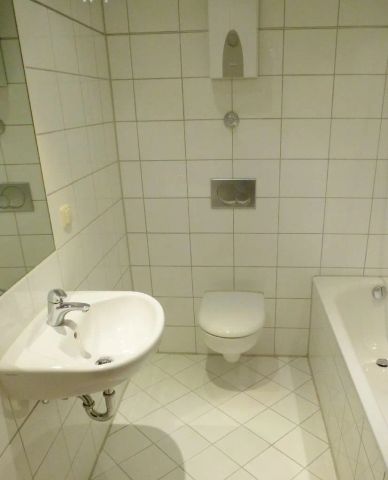 WG-geeignete 3-Zimmer-Wohnung, ca. 64,77m² Nähe Westpark zu vermieten! - Photo 5