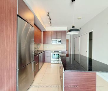 Market Wharf Lofts , #1811 - Photo 2