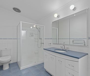 Light Filled, Low Maintenance Living - Photo 5