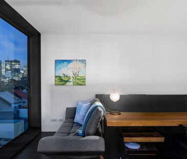 International Award Winning Architectural Sanctuary - Offered Furni... - Photo 3
