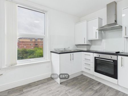 1 bedroom flat to rent - Photo 5