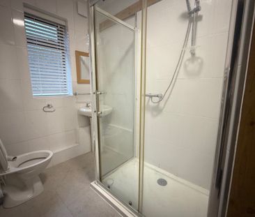 Glebe Street - Photo 1