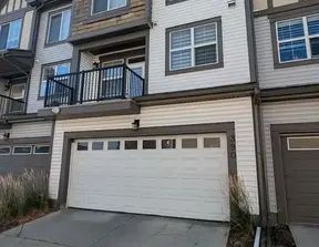 Beautiful 3 Bedroom Townhouse in New Brighton - Available November 1st | 390 - 130 New Brighton Way Southeast, Calgary - Photo 1