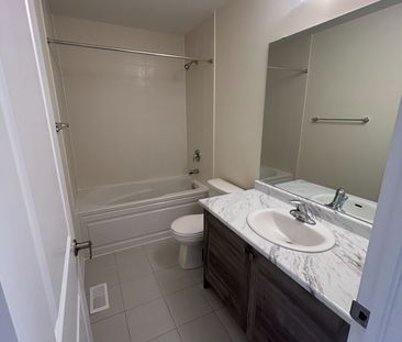 For Lease - 52 Ever Sweet Way Unit# B229-05, Thorold, Ontario - Photo 6