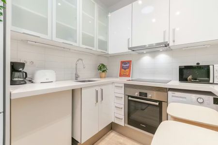 Carrer de Muntaner, Barcelona, Catalonia 08021 - Photo 5