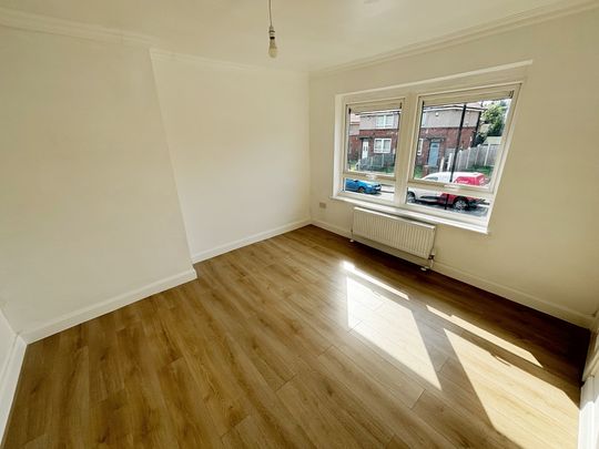 Framlingham Place, Sheffield - Photo 1