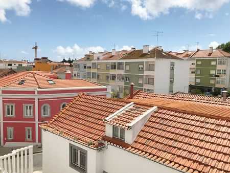 Charmoso duplex T4 no coração de Cascais - Photo 2