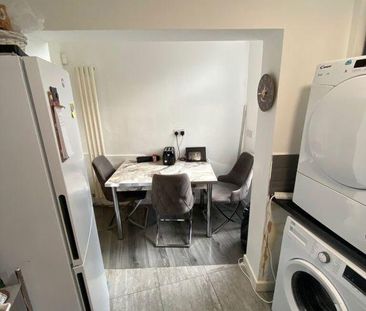 4 bedroom terraced house to rent - Photo 1