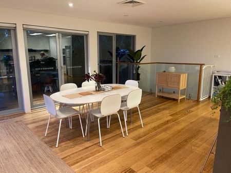 7 Carefree Rd, North Narrabeen, NSW 2101 - Photo 3