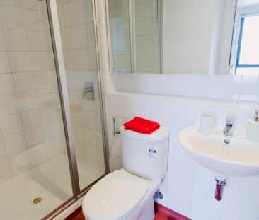 Medium Studio style 1 - Photo 5