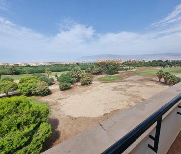🏡 Piso en alquiler de larga temporada – Playa Serena, Roquetas de Mar - Photo 1