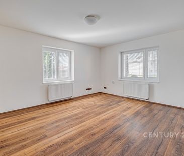Pronájem bytu 4+kk 97 m² - Photo 2