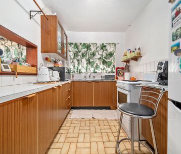 Conveniently Located Unit - Photo 5