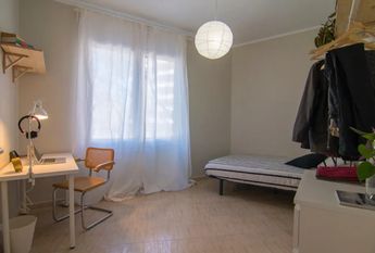 Carrer de la Indústria, Barcelona, Catalonia 08025