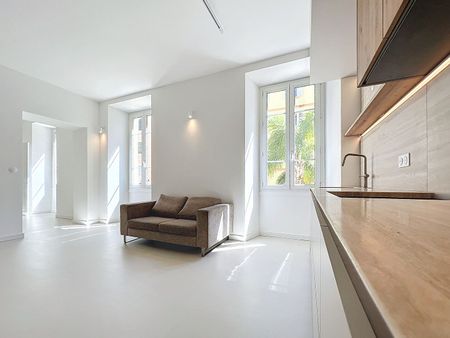 Appartement de standing 3/4 pièces Montée du tribunal Ajaccio, - Photo 4