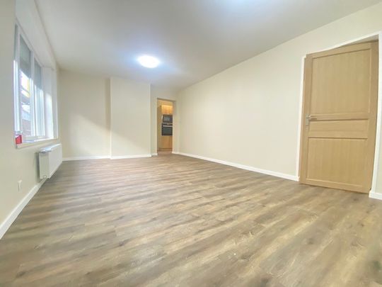 Geluwe - Volledig gerenoveerd appartement met garage - Photo 1