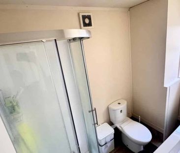 Family-Friendly 3-Bedroom Home Close to Schools & Amenities - Hende... - Photo 1