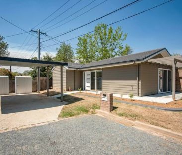 Two Bedroom Modern Villa - Photo 4