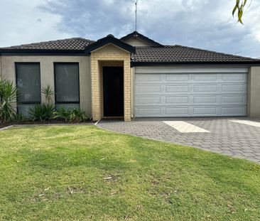 27 Lakewood Terrace, Clarkson WA 6030 - Photo 1