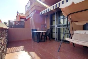 Se alquila en Costa del Silencio apartamento de 1 dormitorio