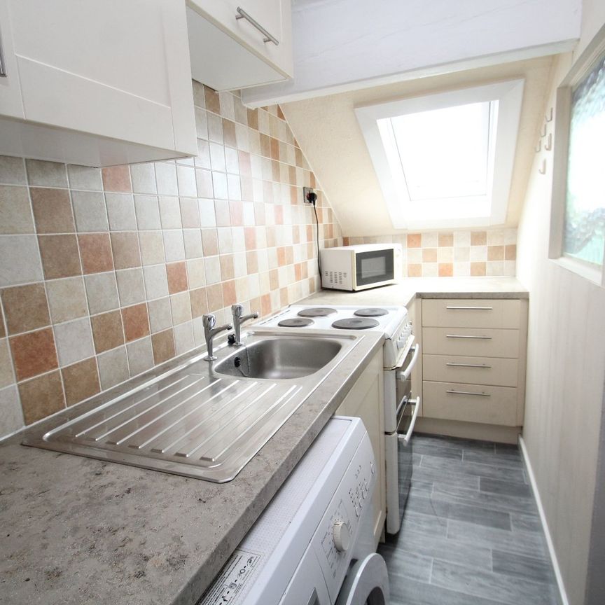 1 bedroom studio apartment to rent - Photo 1