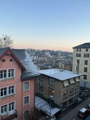 Gemütliche 3.5-Zimmer-Wohnung in St.Gallen zu vermieten! - Photo 1