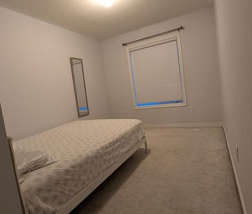 For Lease - 6 Westbury Way, Whitby, Ontario - Photo 5